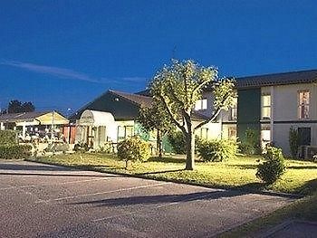 Logis Hotel Horus Restaurant Les Bruyeres Toulenne Екстер'єр фото