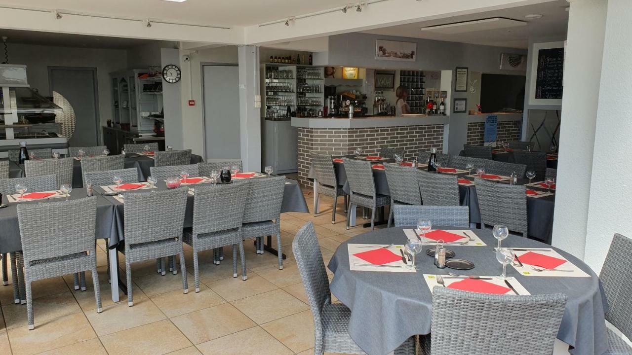 Logis Hotel Horus Restaurant Les Bruyeres Toulenne Екстер'єр фото