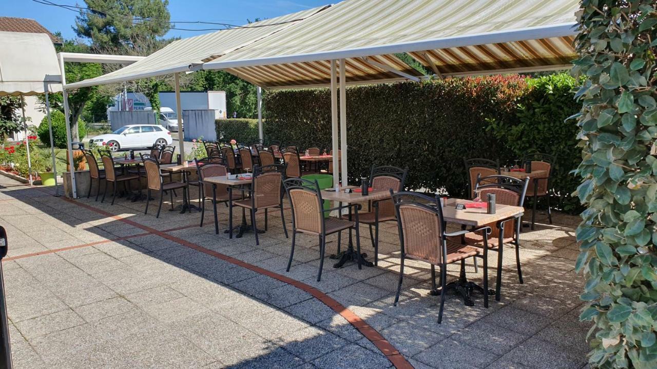 Logis Hotel Horus Restaurant Les Bruyeres Toulenne Екстер'єр фото